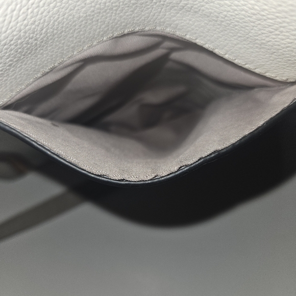 Fossil Tara Crossbody - Picture 4 of 9